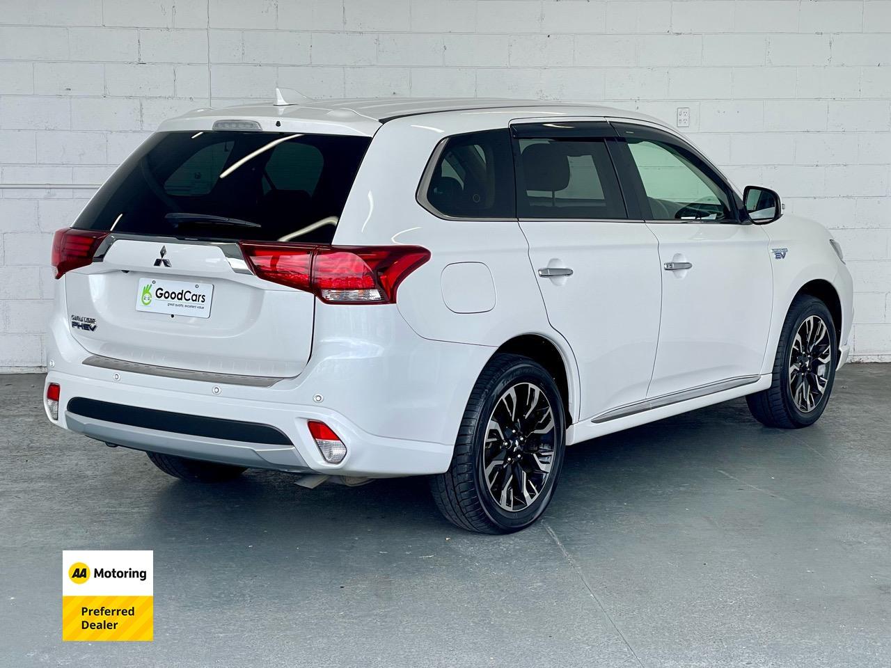 image-1, 2015 Mitsubishi OUTLANDER PHEV 4WD G PREMIUM PACK at Christchurch