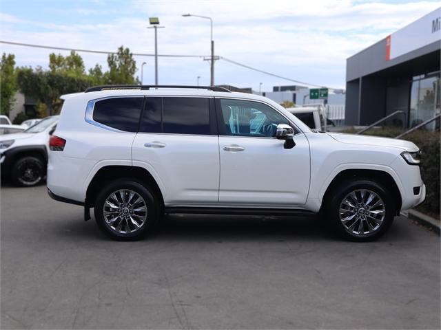 image-3, 2024 Toyota Land Cruiser LC300 VX Limited 4x4/4WD, at Christchurch