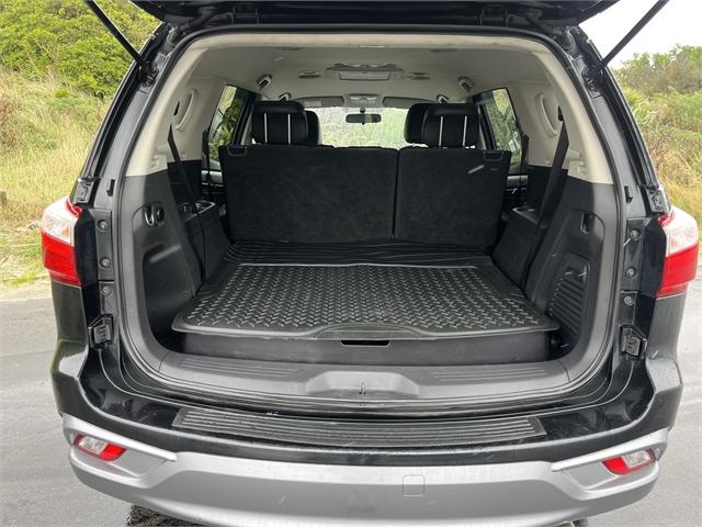 image-6, 2017 Isuzu MU-X 4WD Auto 3.0D/4WD at Dunedin