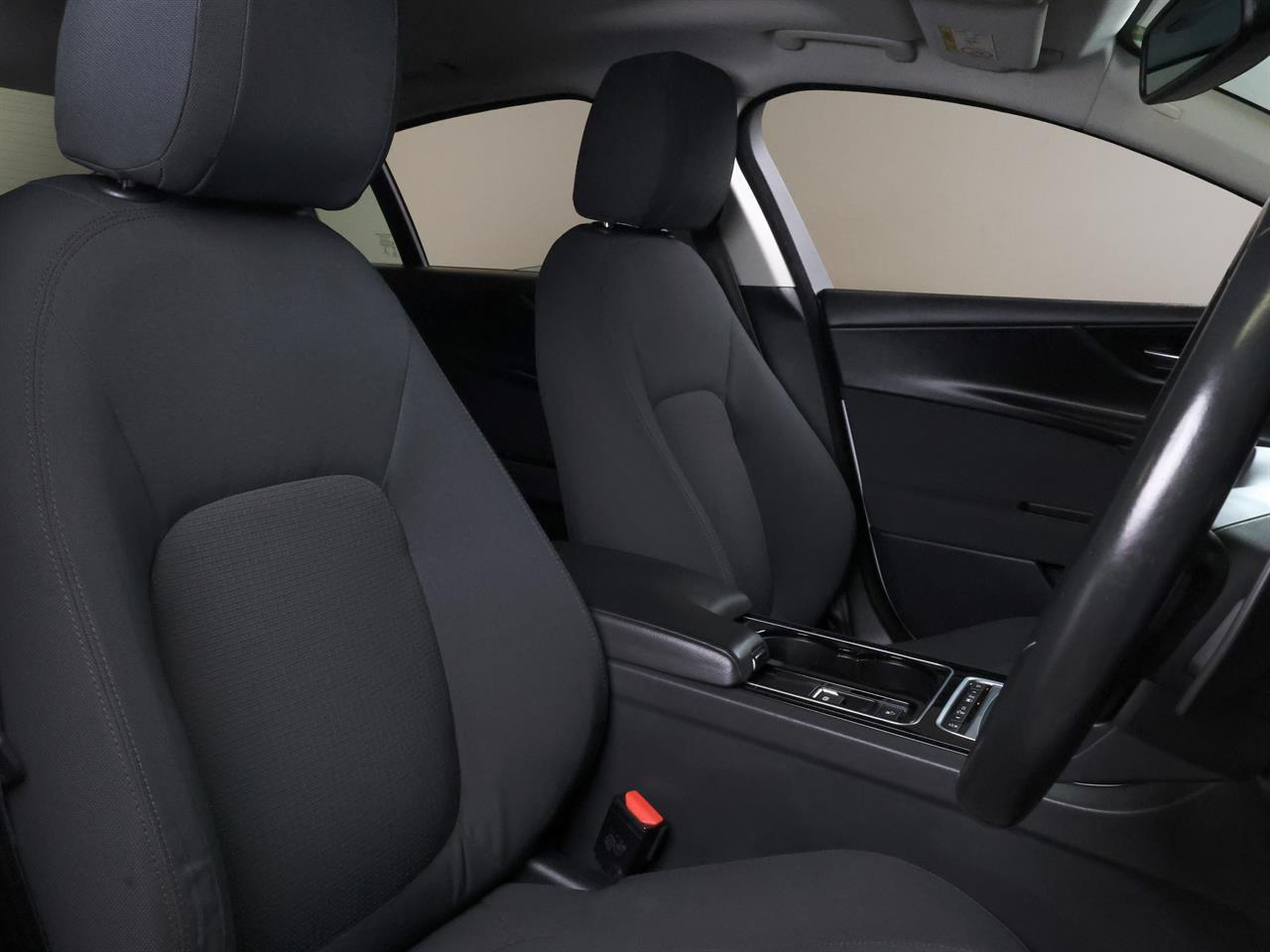 image-17, 2015 Jaguar XE 20t 'Pure' at Christchurch
