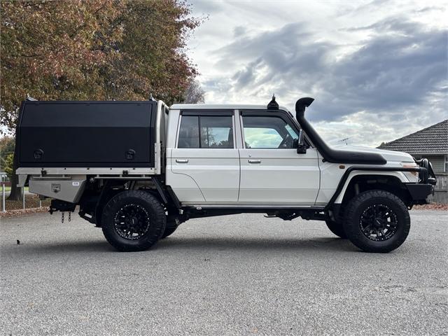 image-5, 2017 Toyota Land Cruiser 70 LX 4.5DT 5MT 4WD DCC at Christchurch
