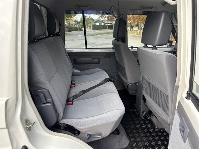 image-10, 2017 Toyota Land Cruiser 70 LX 4.5DT 5MT 4WD DCC at Christchurch