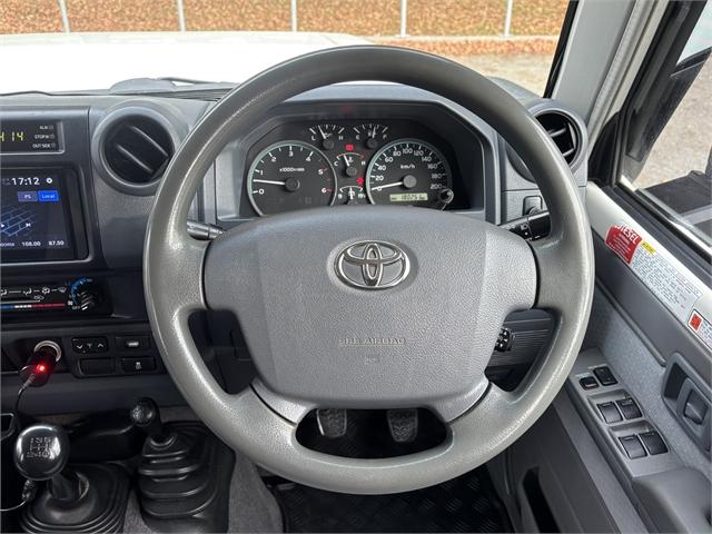 image-12, 2017 Toyota Land Cruiser 70 LX 4.5DT 5MT 4WD DCC at Christchurch