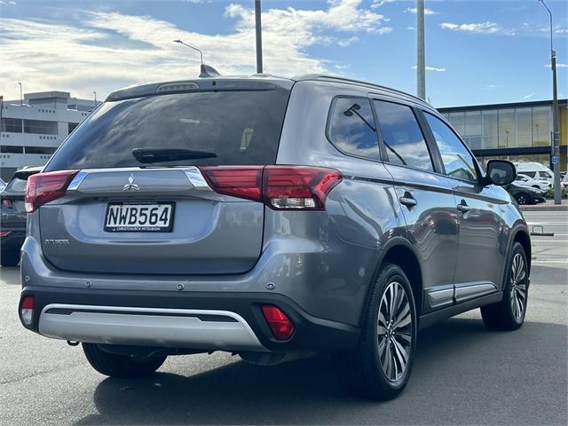 image-2, 2021 Mitsubishi Outlander LS 2.4P at Christchurch