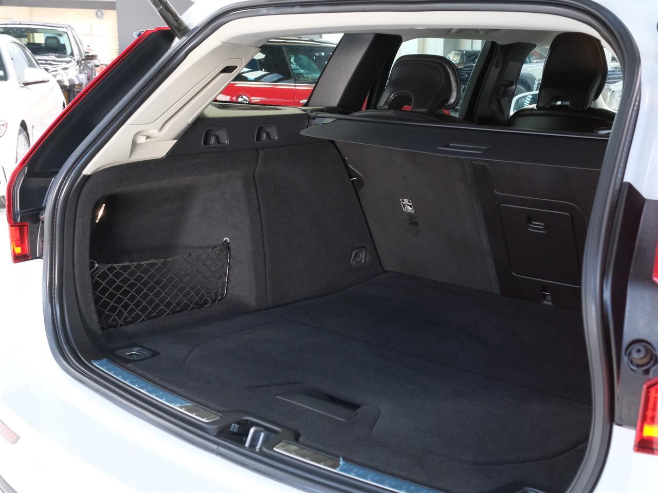 image-19, 2020 Volvo V60 T5 Momentum 'Polestar Optimised' at Christchurch