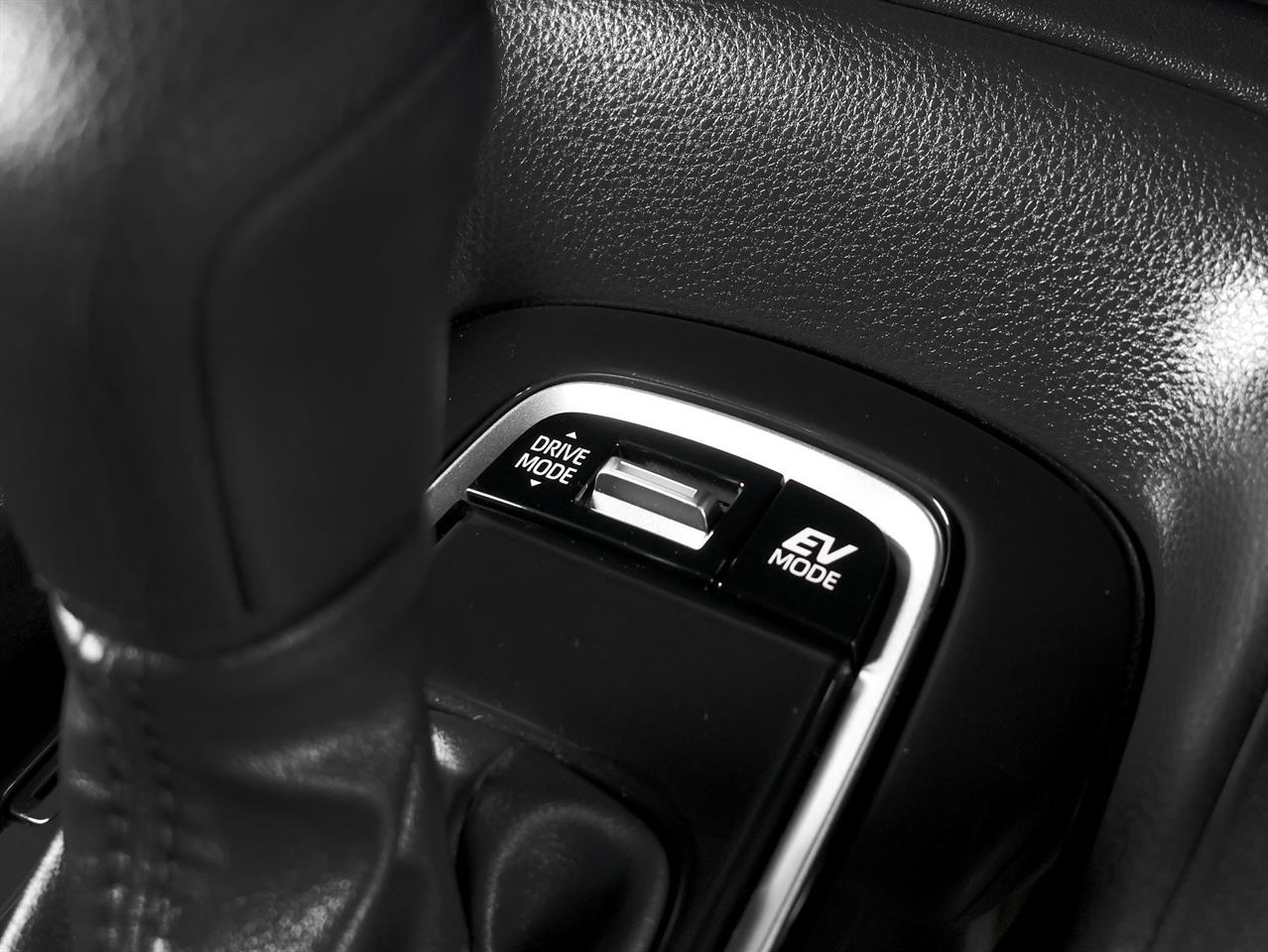 image-13, 2022 Toyota Corolla Touring Hybrid 'G-X' at Christchurch