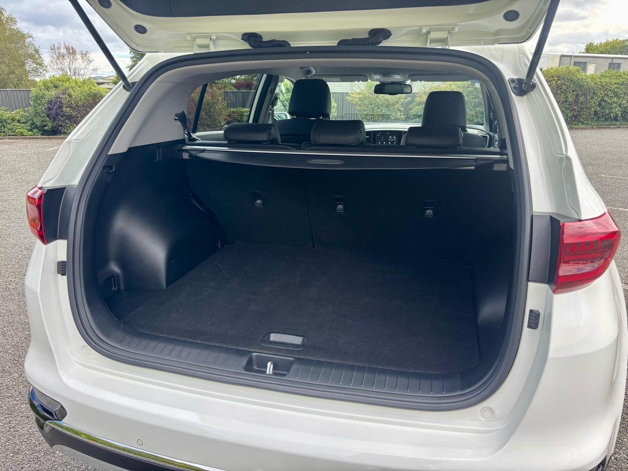 image-7, 2021 Kia Sportage NZ NEW EX SPEC LOOK AT THE KMS . at Gore