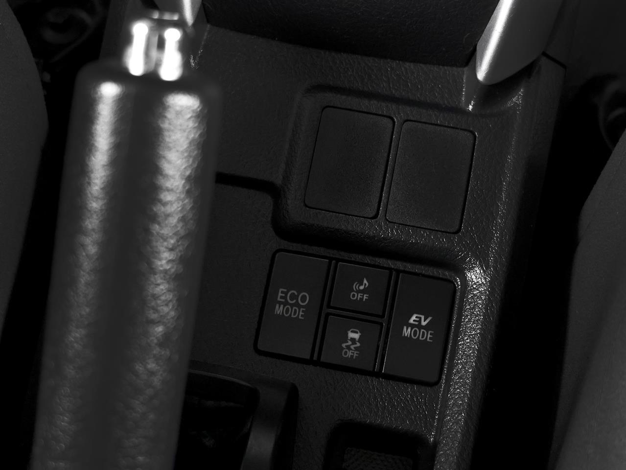 image-13, 2015 Toyota Corolla Fielder Hybrid G at Christchurch