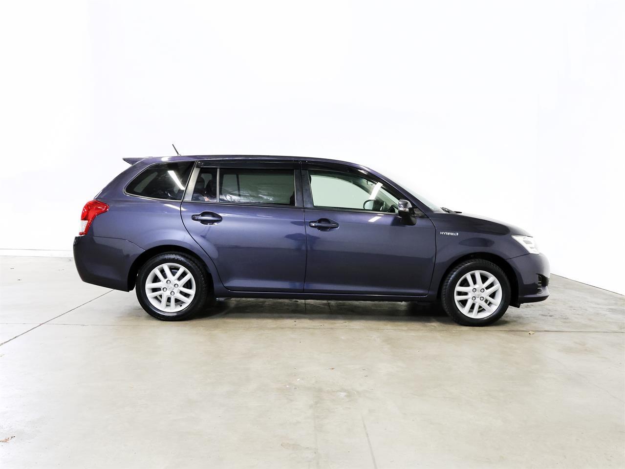 image-9, 2015 Toyota Corolla Fielder Hybrid G at Christchurch