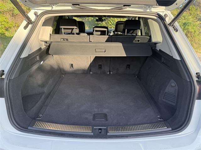 image-6, 2021 Volkswagen Touareg V6 170KW TDi 3.0DT at Dunedin