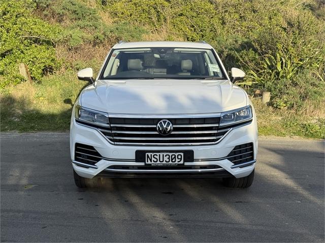 image-1, 2021 Volkswagen Touareg V6 170KW TDi 3.0DT at Dunedin