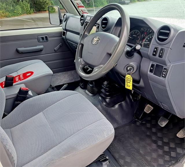 image-13, 2020 Toyota Land Cruiser Located Balclutha Branch at Dunedin