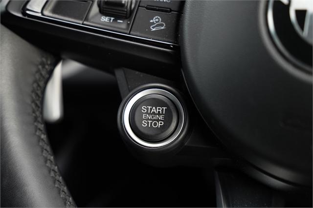 image-10, 2021 AlfaRomeo Stelvio Veloce Carbon 2.0Pt at Dunedin
