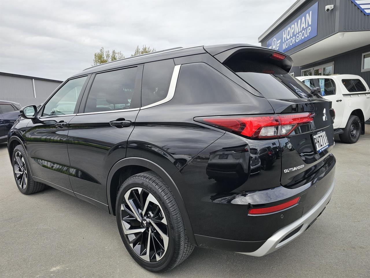 image-3, 2022 Mitsubishi Outlander XLS 2.5P/CVT at Waimakariri