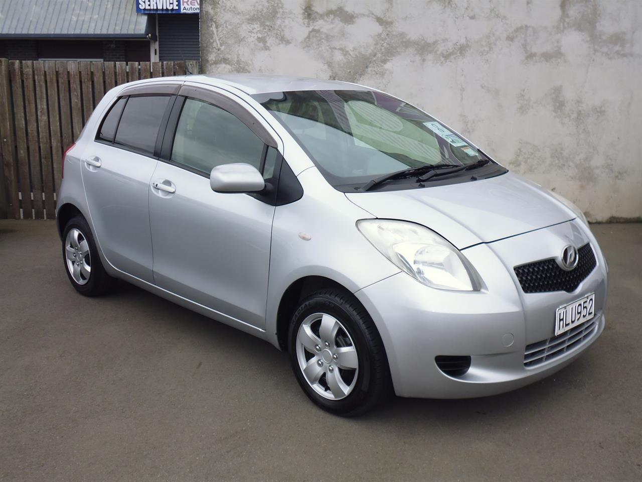 image-2, 2005 Toyota Vitz at Christchurch