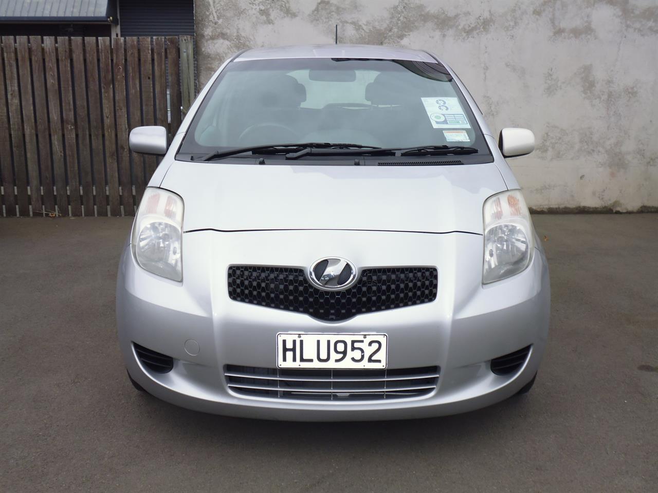 image-1, 2005 Toyota Vitz at Christchurch