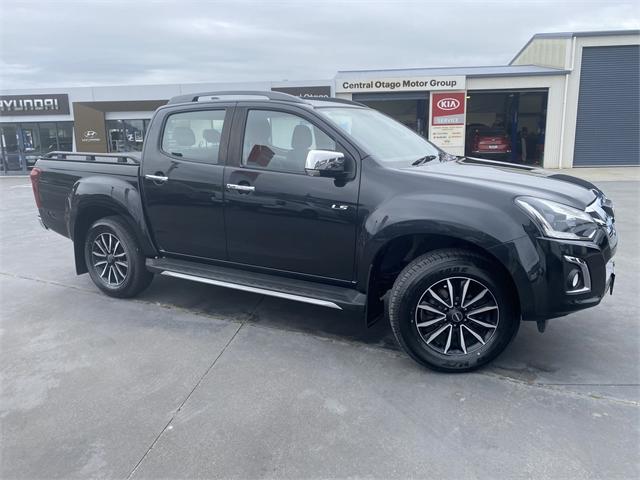 image-1, 2020 Isuzu D-Max LS-T Auto DC 2WD at Central Otago