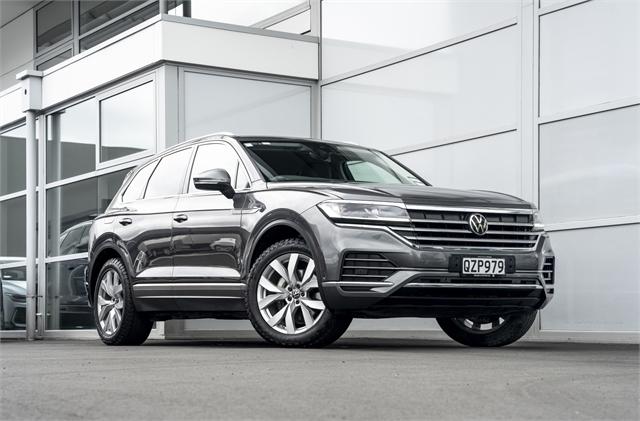 image-0, 2023 Volkswagen Touareg V6 170Kw Tdi 3.0Dt at Christchurch