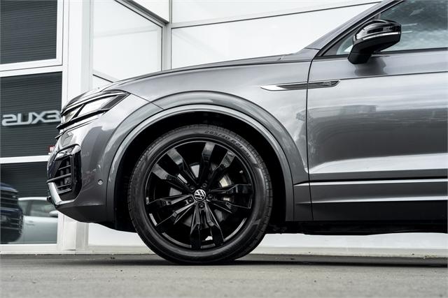 image-6, 2022 Volkswagen Touareg V6S R-Line 210Kw Black Pac at Christchurch