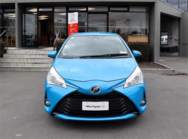 image-1, 2017 Toyota Vitz 1.5 Hybrid Hatchback at Christchurch