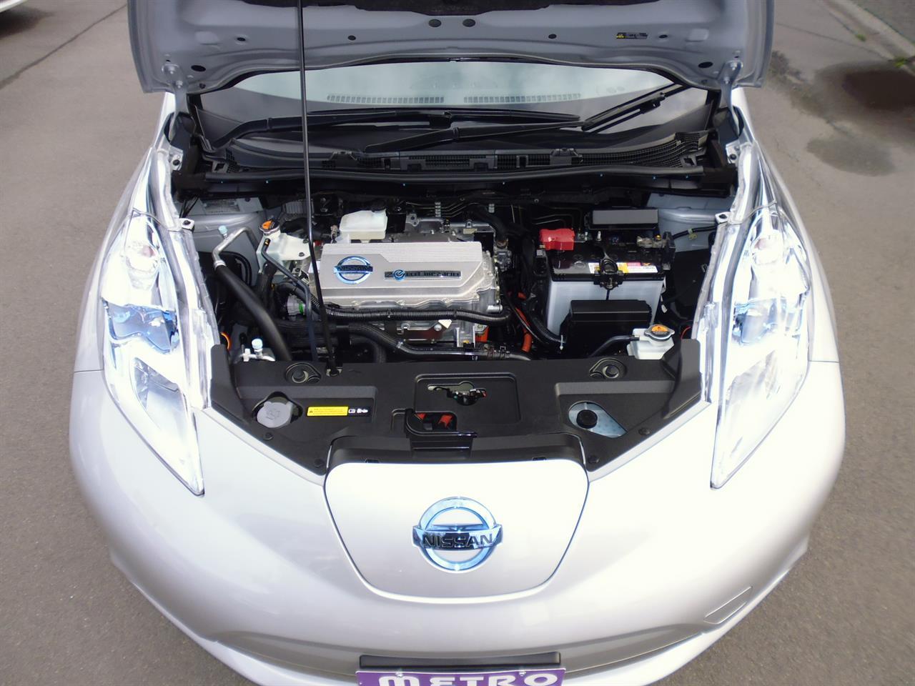 image-12, 2012 Nissan Leaf EV 24X at Christchurch