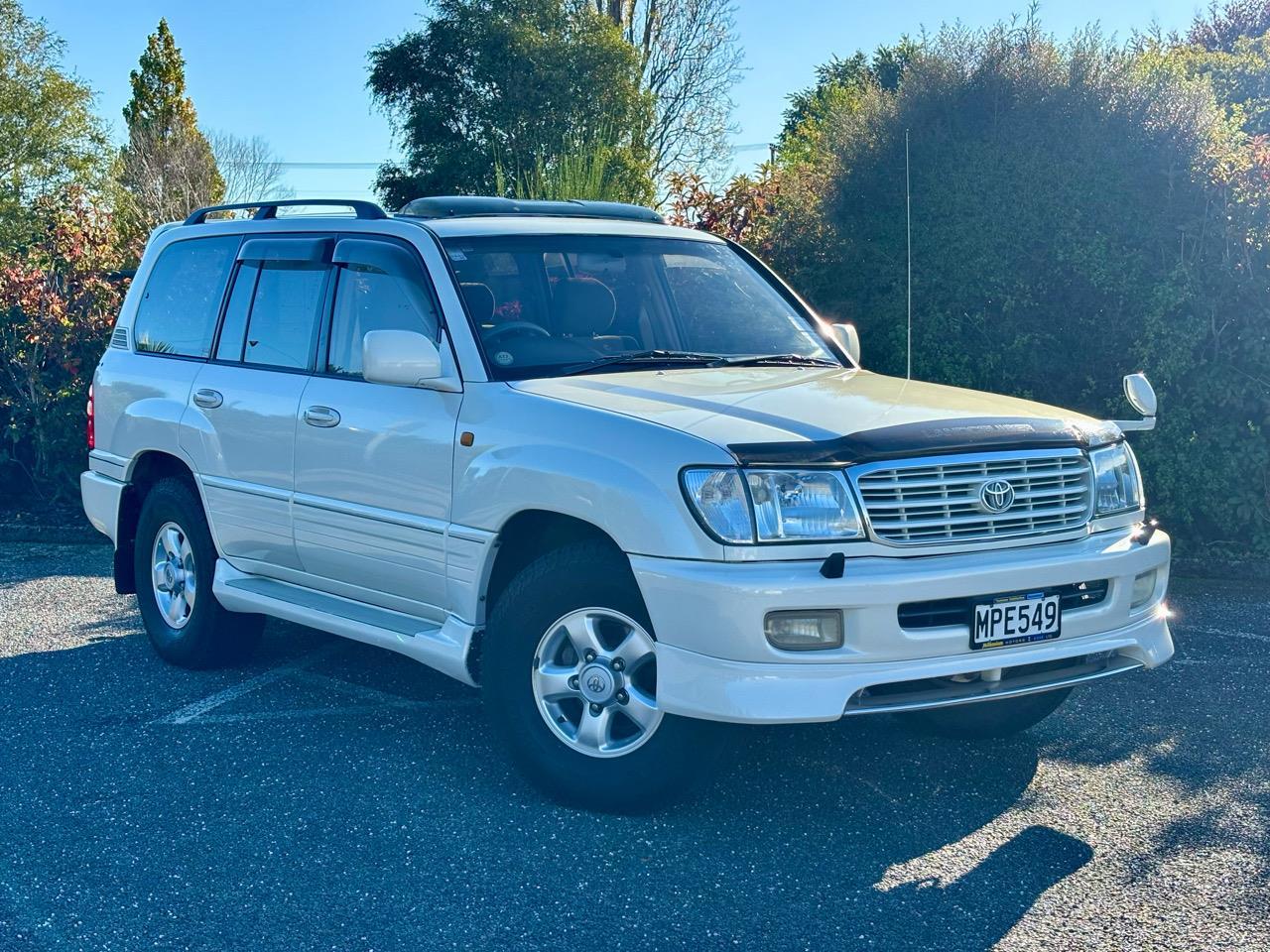 image-0, 1998 Toyota Land Cruiser VX LTD at Gore