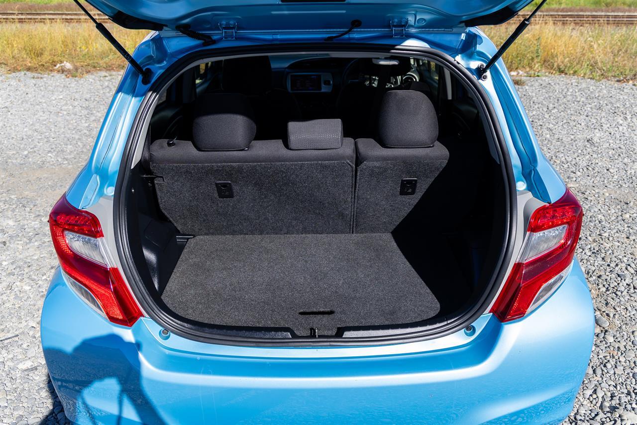 image-7, 2015 Toyota Vitz at Christchurch