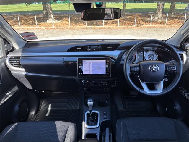 image-8, 2022 Toyota Hilux SR5 2.8DT 6AT 4WD at Christchurch
