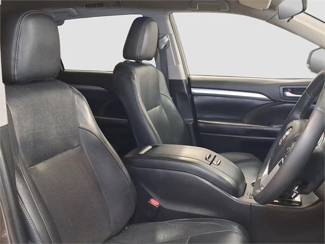 image-15, 2019 Toyota Highlander GXL 3.5L AWD at Dunedin