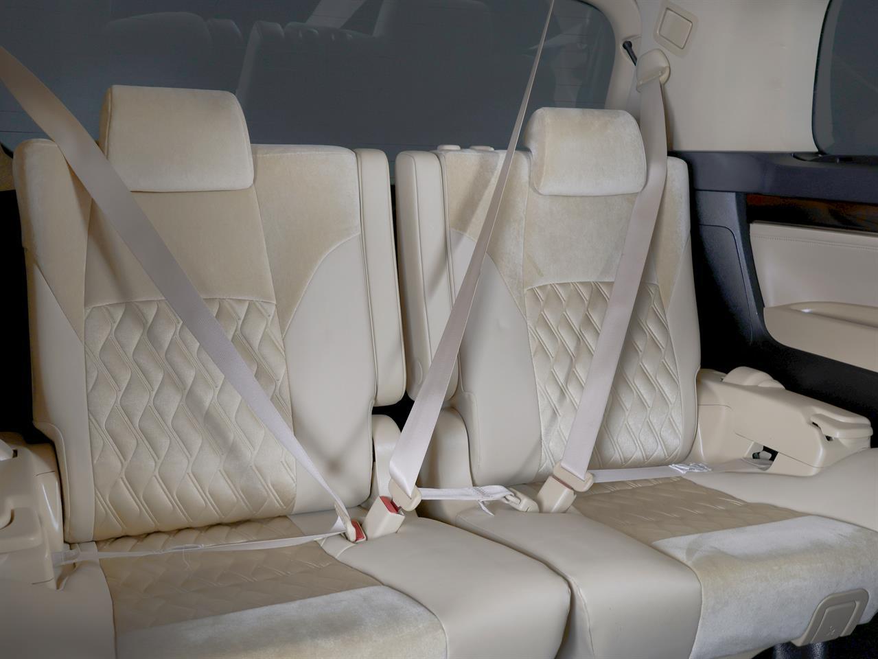 image-18, 2015 Toyota Alphard Hybrid 4WD G '7-Seater' at Christchurch