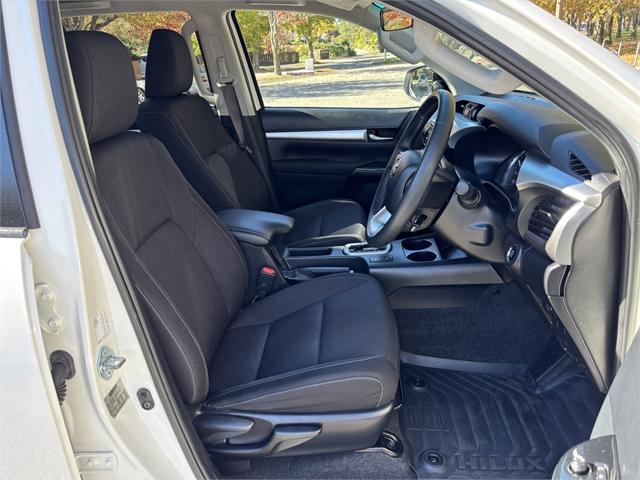 image-9, 2022 Toyota Hilux SR5 2.8DT 6AT 4WD at Christchurch