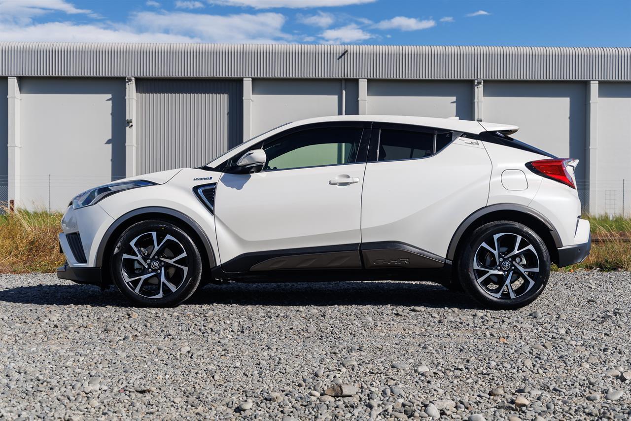 image-4, 2017 Toyota C-HR (CHR) Hybrid G at Christchurch