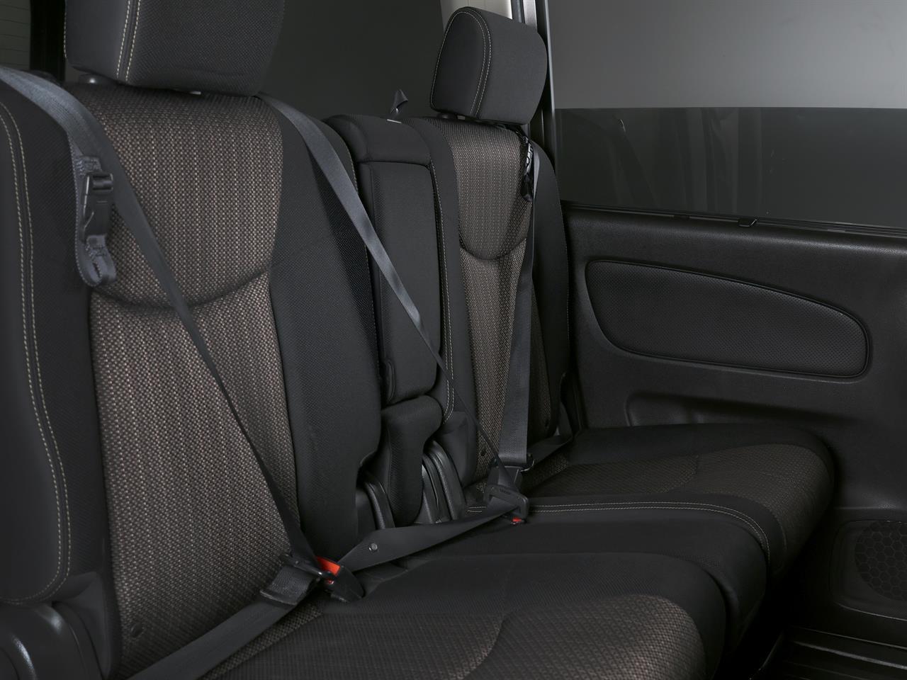 image-17, 2014 Nissan Serena S-Hybrid Highway Star 8-Seater at Christchurch