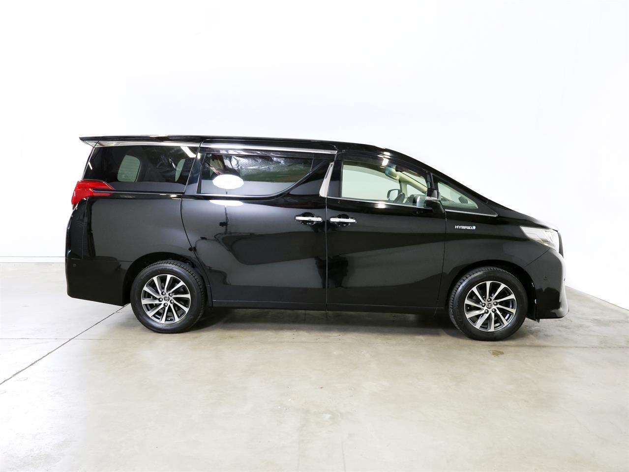 image-9, 2015 Toyota Alphard Hybrid 4WD G '7-Seater' at Christchurch