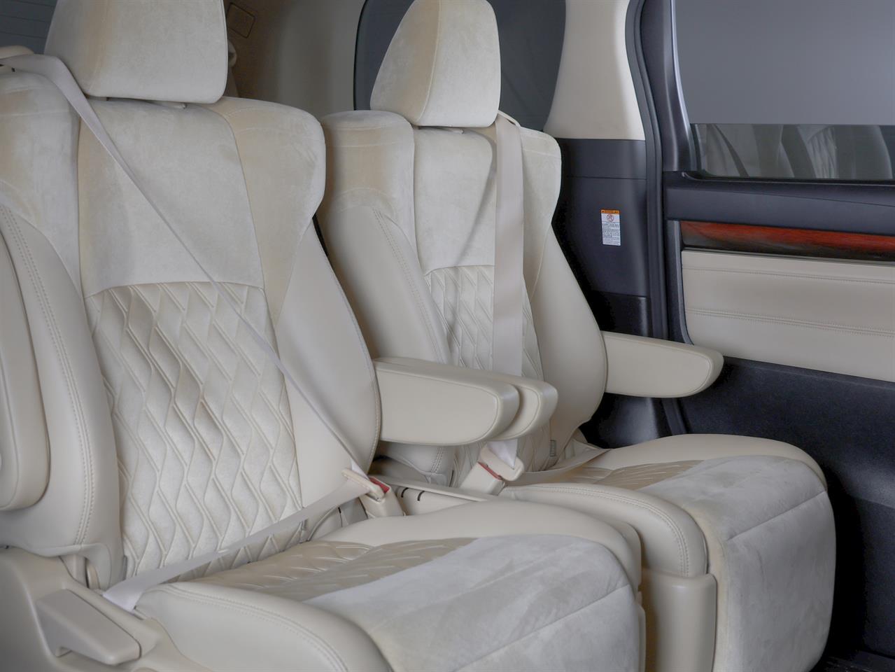 image-17, 2015 Toyota Alphard Hybrid 4WD G '7-Seater' at Christchurch