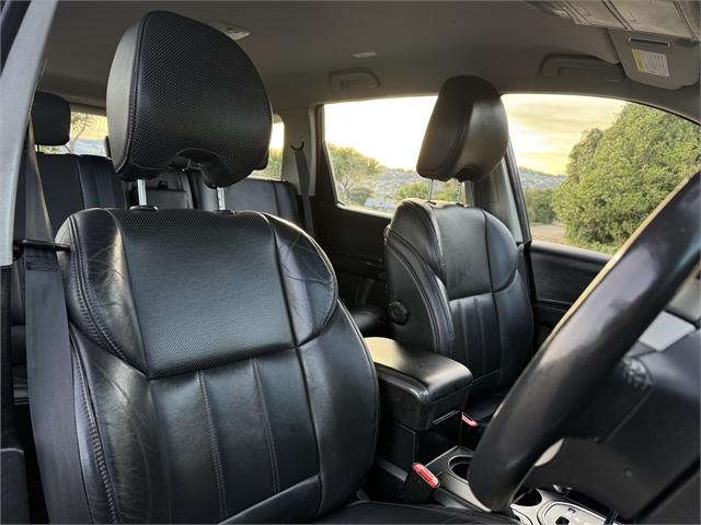 image-11, 2016 Mahindra XUV500 4WD 2.2D at Dunedin