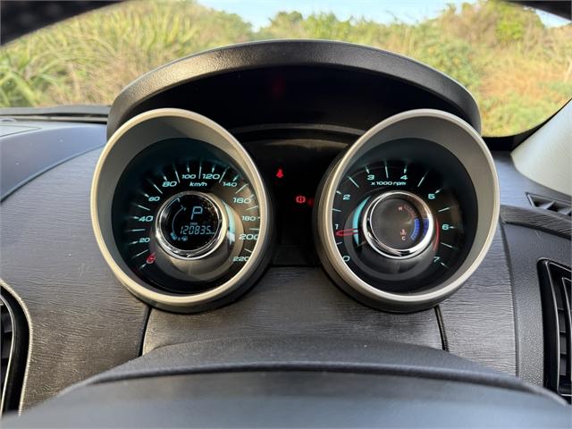 image-16, 2016 Mahindra XUV500 4WD 2.2D at Dunedin