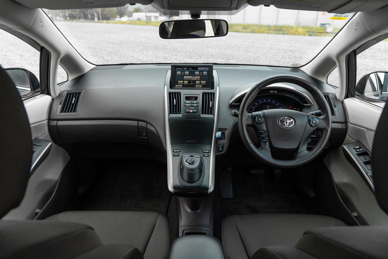 image-9, 2010 Toyota SAI at Christchurch
