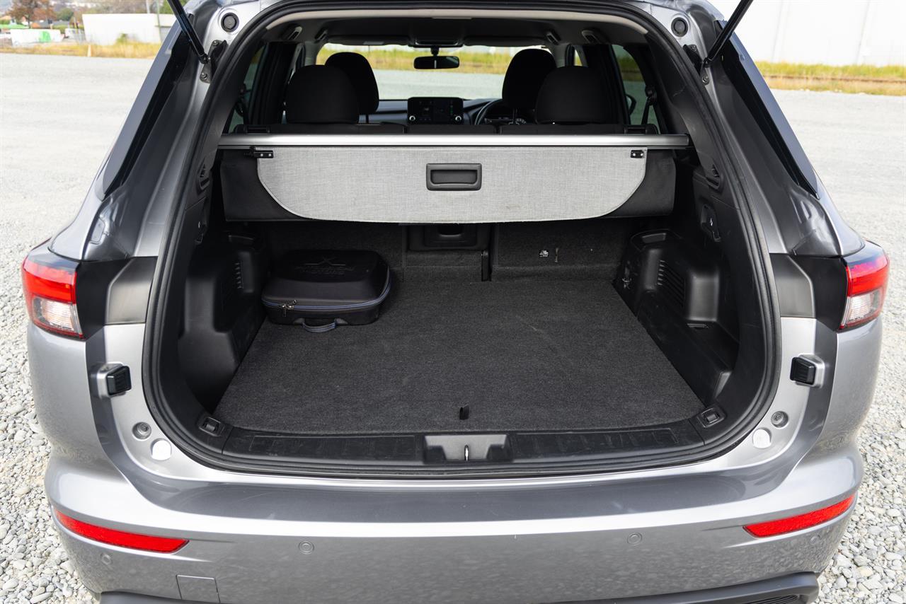 image-7, 2022 Mitsubishi Outlander LS PHEV/4WD/AT at Christchurch