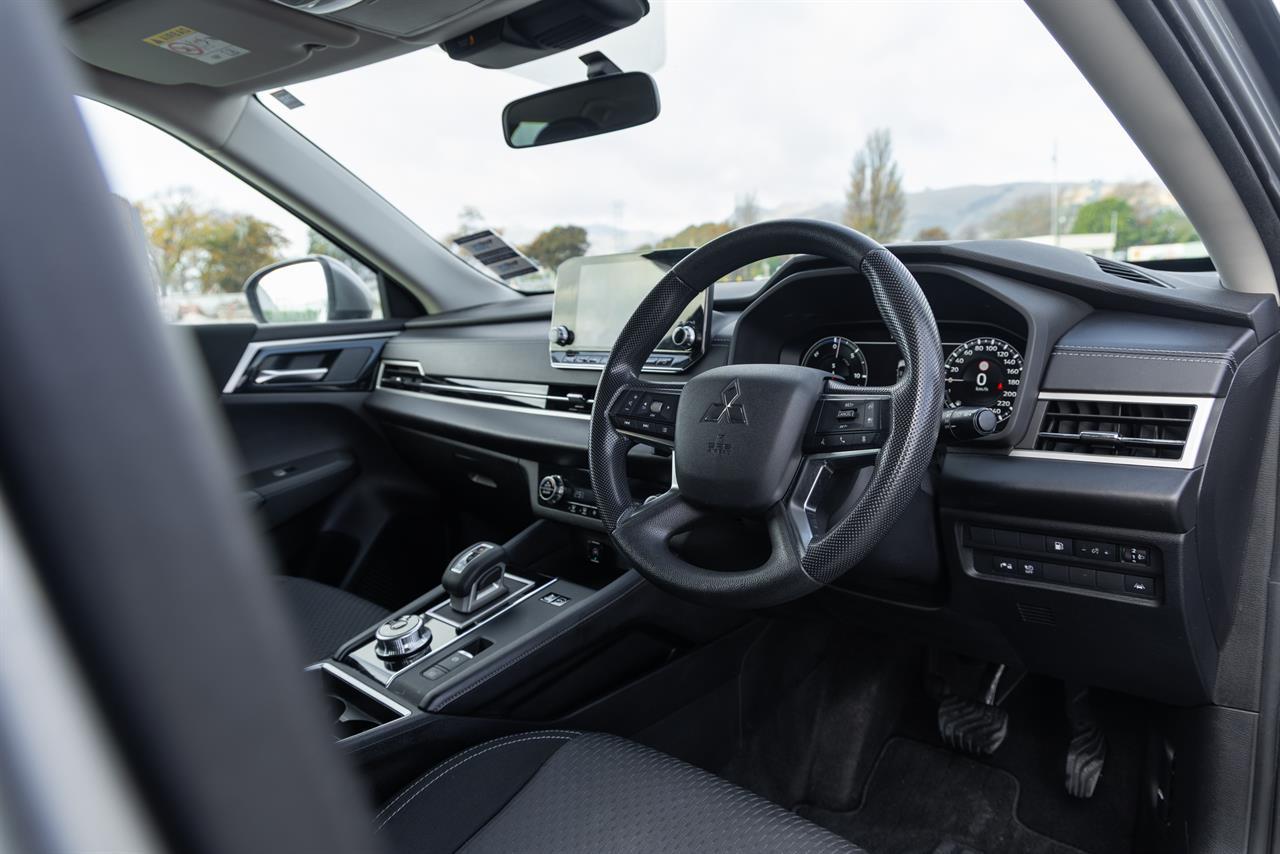 image-1, 2022 Mitsubishi Outlander LS PHEV/4WD/AT at Christchurch