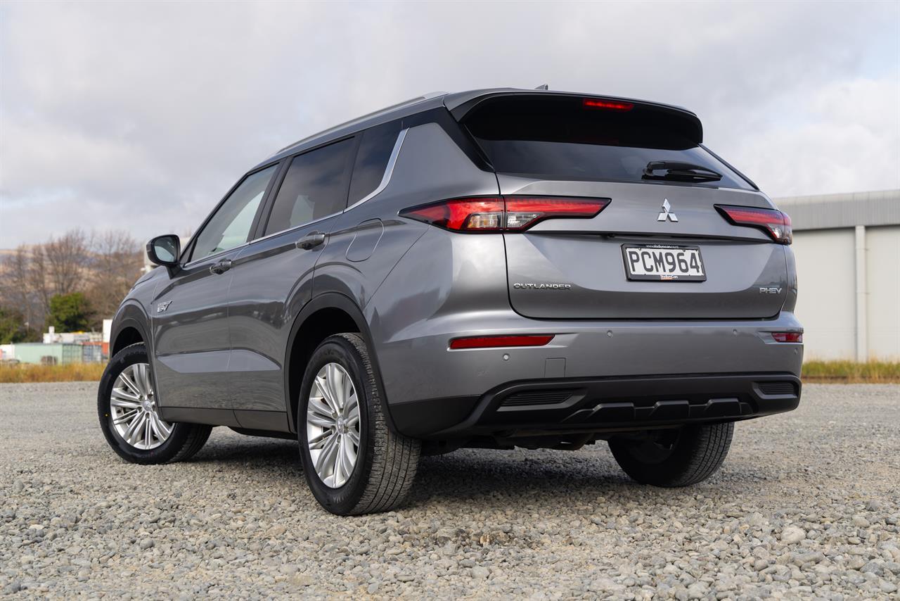 image-5, 2022 Mitsubishi Outlander LS PHEV/4WD/AT at Christchurch