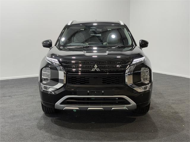 image-1, 2025 Mitsubishi Outlander 2.5P VRX 2WD CVT at Invercargill
