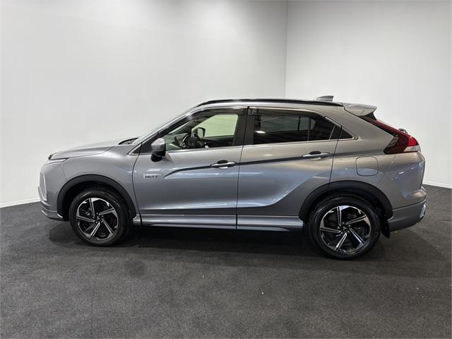 image-3, 2022 Mitsubishi Eclipse Cross PHEV VRX 4WD at Invercargill