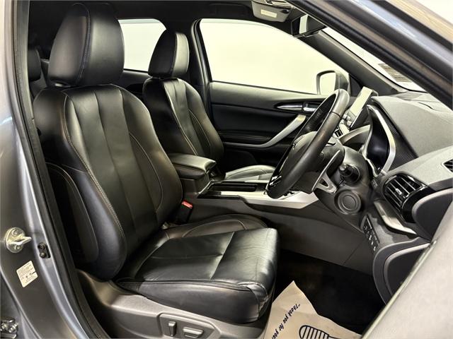 image-10, 2022 Mitsubishi Eclipse Cross PHEV VRX 4WD at Invercargill