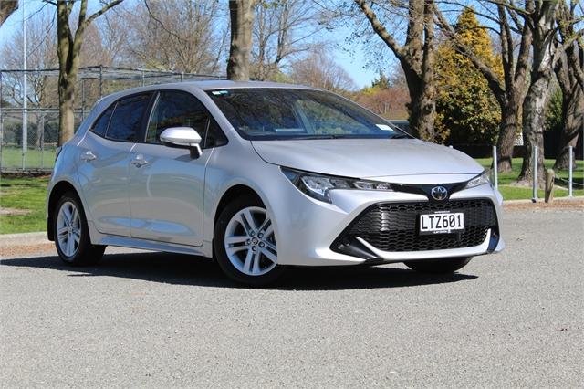 2018 Toyota Corolla GX 2.0L Petrol CVT Hatch on handshake