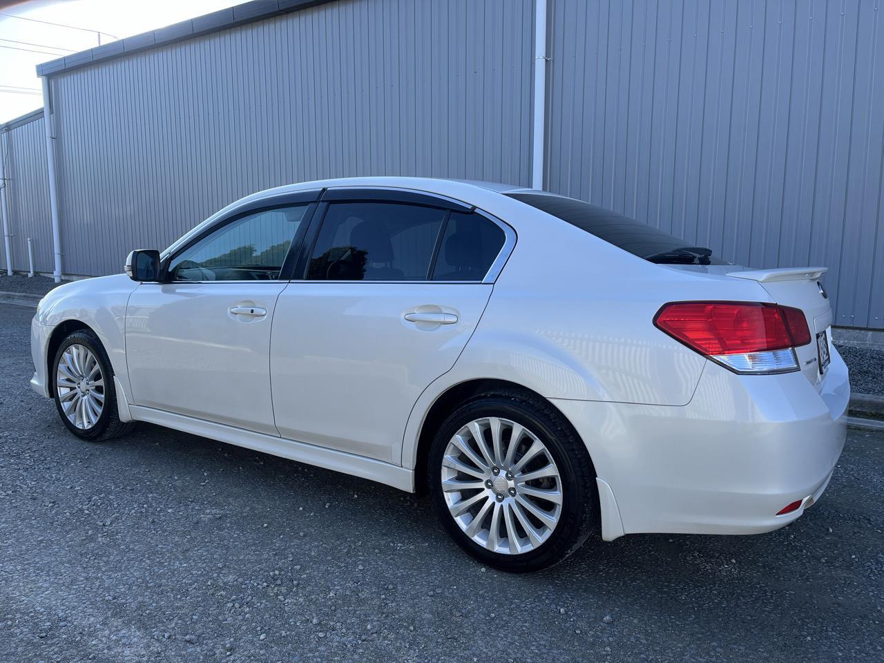 image-2, 2010 Subaru Legacy at Waimakariri