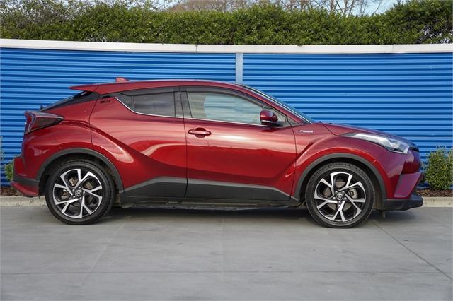 image-1, 2016 Toyota C-HR G - Limited Hybrid at Dunedin
