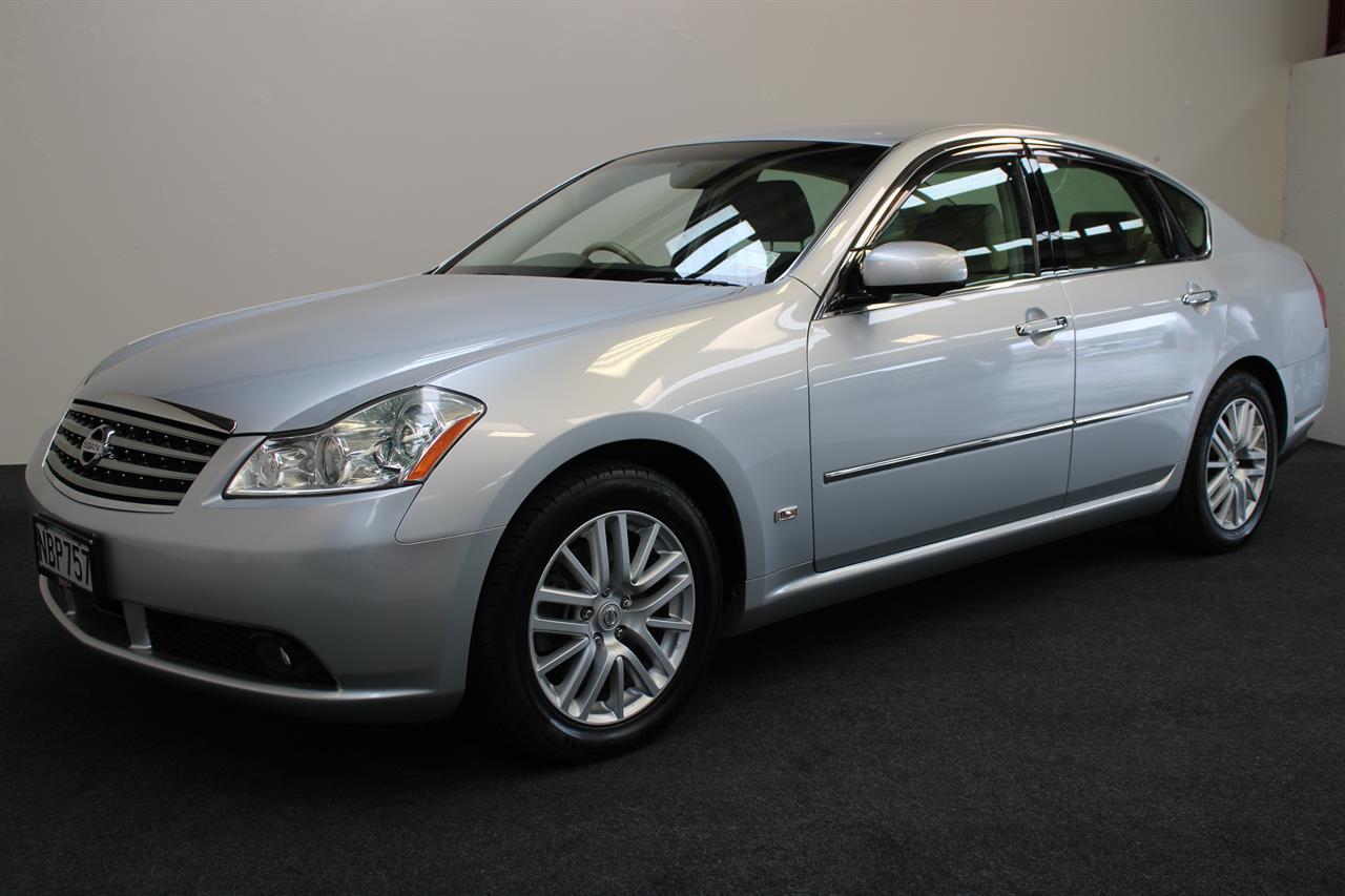 Nissan fuga 350gt