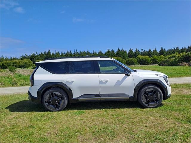 image-1, 2024 Kia EV9 GT-Line AWD LR at Invercargill