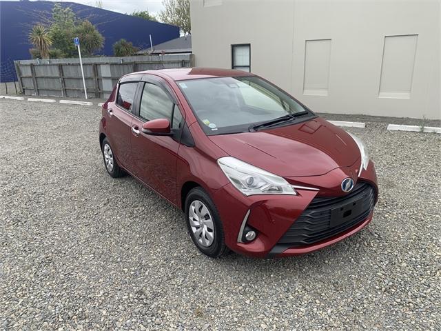 image-0, 2019 Toyota Vitz F Safety edition III at Waimakariri